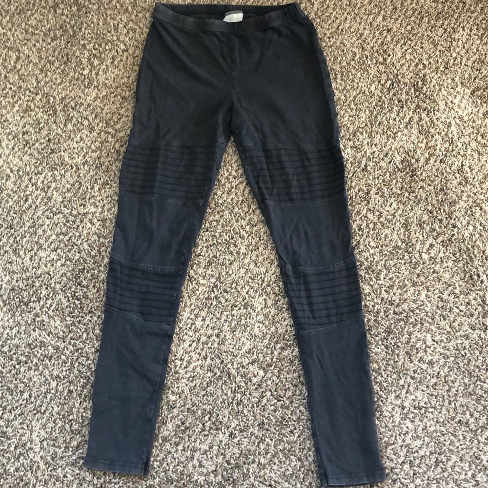 Grey Abound Leggings